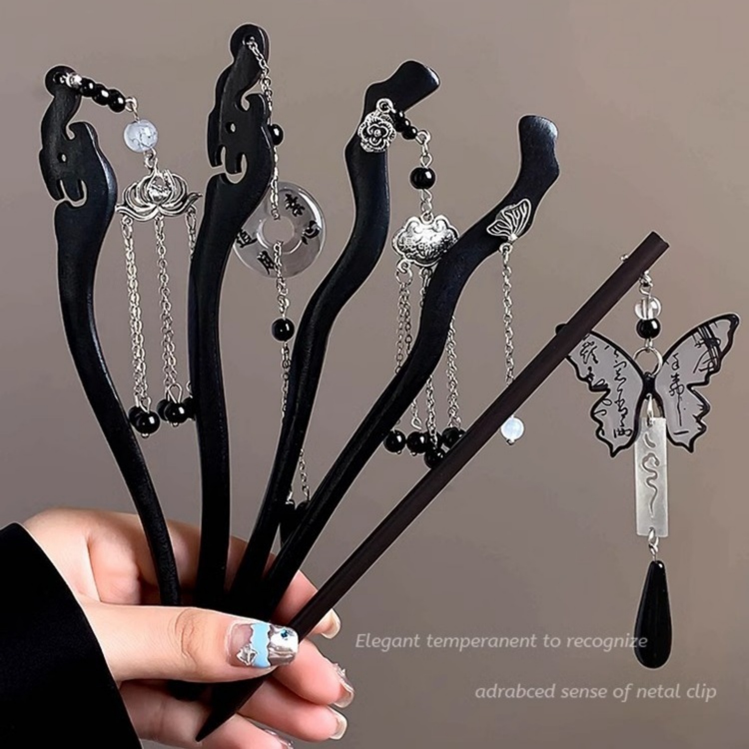 Women Accessories Shop - ضوء فاخر خشبي شرابة دبوس الشعر