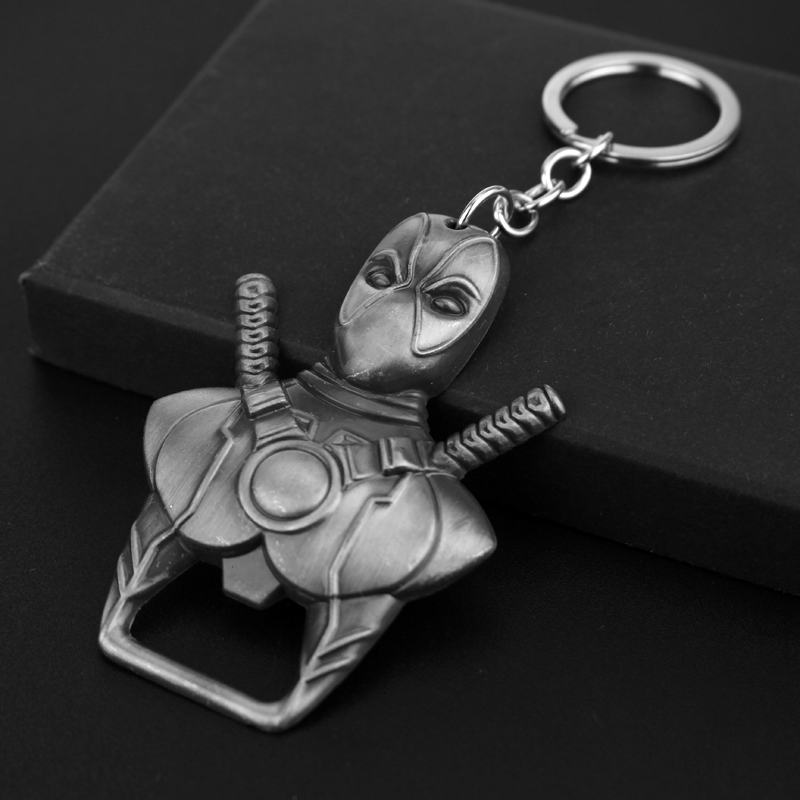 Women Accessories Trendy - سلسلة مفاتيح ديدبول عصرية ومخصصة مع