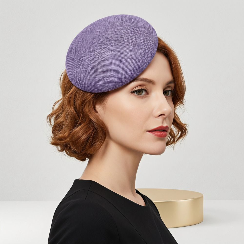 Women'S Accessories In The 1920S - قبعة فاشيناتور أنيقة بلون موحد، بقاعدة