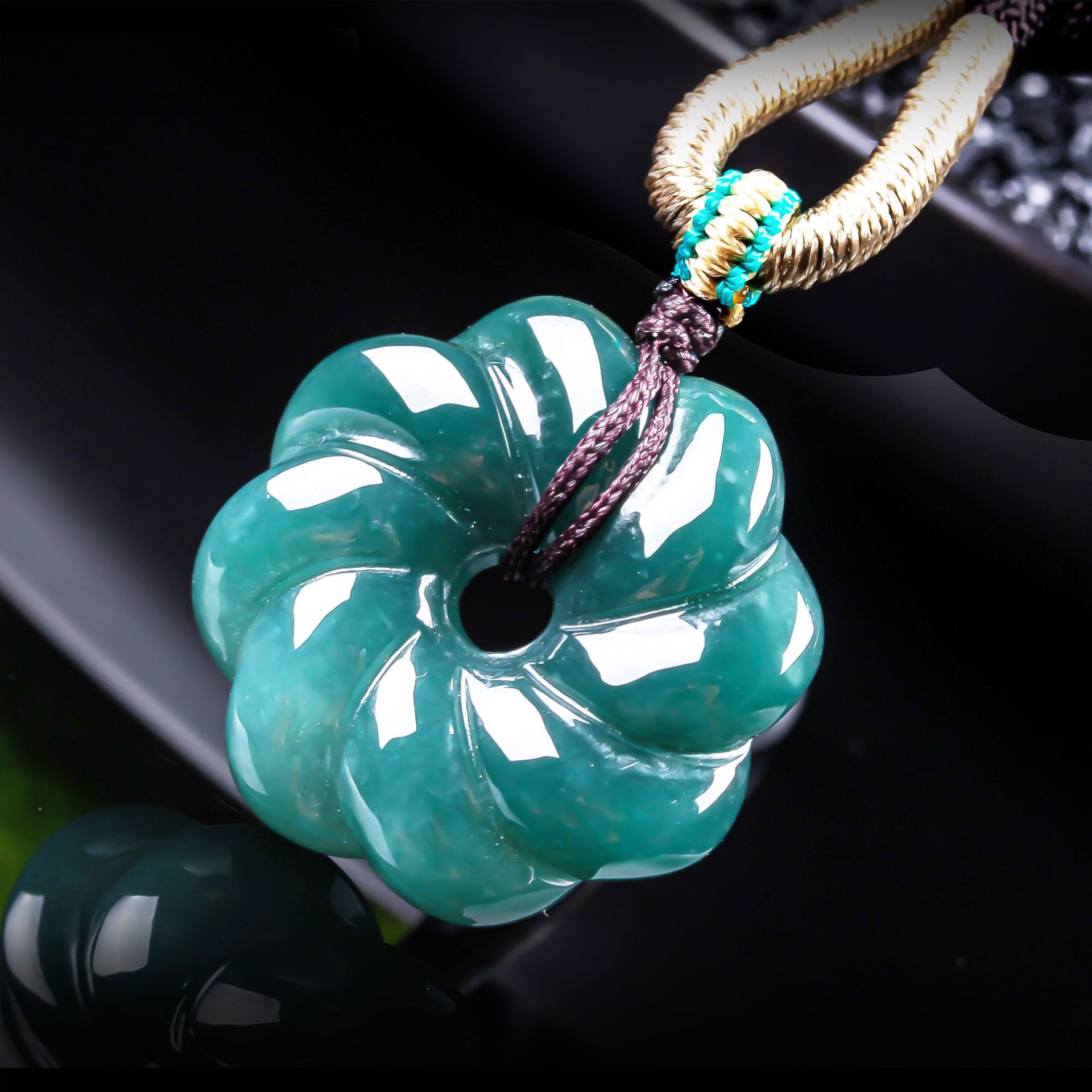 قلادة زهرة من اليشم البورمي ال - مراجعة Women Accessories For Gift وسعره